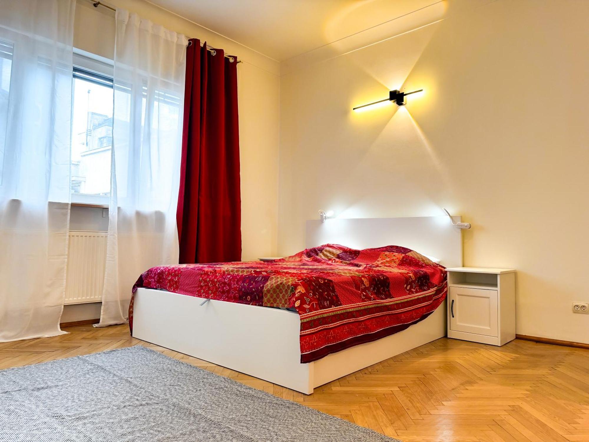 Central Retreat Apartments Bucharest Luaran gambar